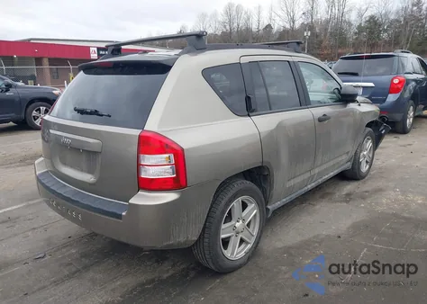 2007 Jeep Compass Sport z USA, uszkodzony, nr VIN 1J8FT47W07D180756